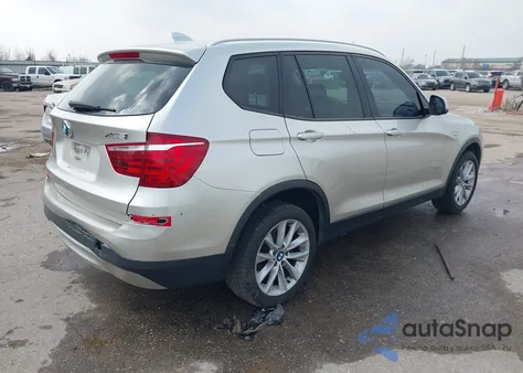 2016 BMW X3 xDrive28I z USA, uszkodzony, nr VIN 5UXWX9C53G0D67228
